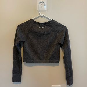 NVGTN Seamless long sleeve crop.